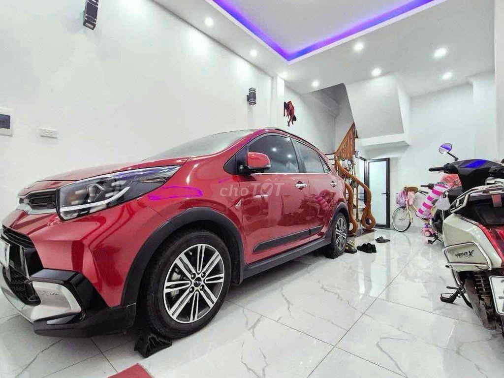 NHÀ PLO ĐƯỜNG LÁNG - Ô TÔ NẰM TRONG NHÀ