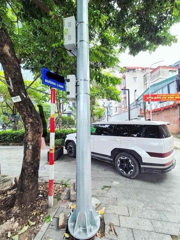 NHÀ PLO ĐƯỜNG LÁNG - Ô TÔ NẰM TRONG NHÀ