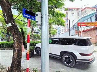 NHÀ PLO ĐƯỜNG LÁNG - Ô TÔ NẰM TRONG NHÀ