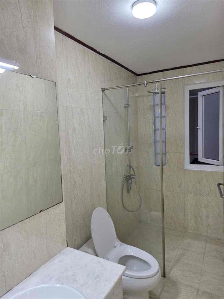 Tiếp tục hạ chào 2 tỷ-Santafe ngủ trong nhà-*** 01 căn Lê Trọng T