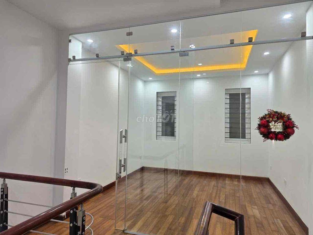 Tiếp tục hạ chào 2 tỷ-Santafe ngủ trong nhà-*** 01 căn Lê Trọng T