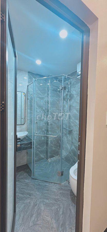 BÁN TOÀ NHÀ CCMN PHỐ TAM KHƯƠNG 6 TẦNG THANG MÁY FULL NỘI THẤT