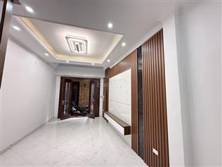 HIẾM – NHÀ MỚI THÁI THỊNH 6 TẦNG – Ở NGAY CHỈ 9.5 TỶ