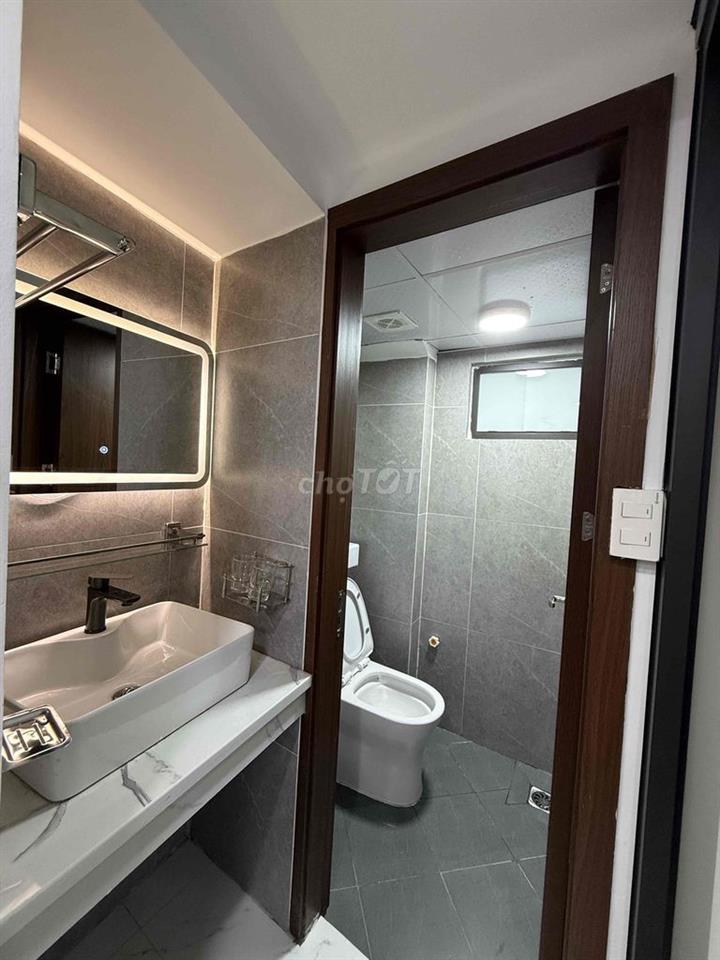 CHO THUÊ PHÒNG FULL NỘI THẤT – ÍT PHÒNG, RIÊNG TƯ, TIỆN NGHI GIỮA