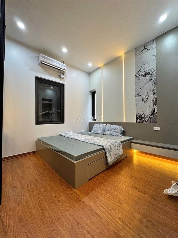  BÁN NHÀ CHỈ HƠN 5 TỶ PHÂN LÔ ĐỐNG ĐA, NGÕ RỘNG, HÀNG XÓM THÂN THIỆN