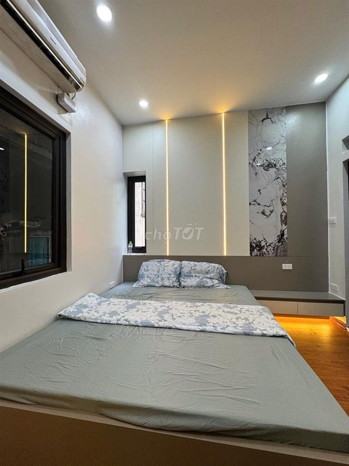  BÁN NHÀ CHỈ HƠN 5 TỶ PHÂN LÔ ĐỐNG ĐA, NGÕ RỘNG, HÀNG XÓM THÂN THIỆN