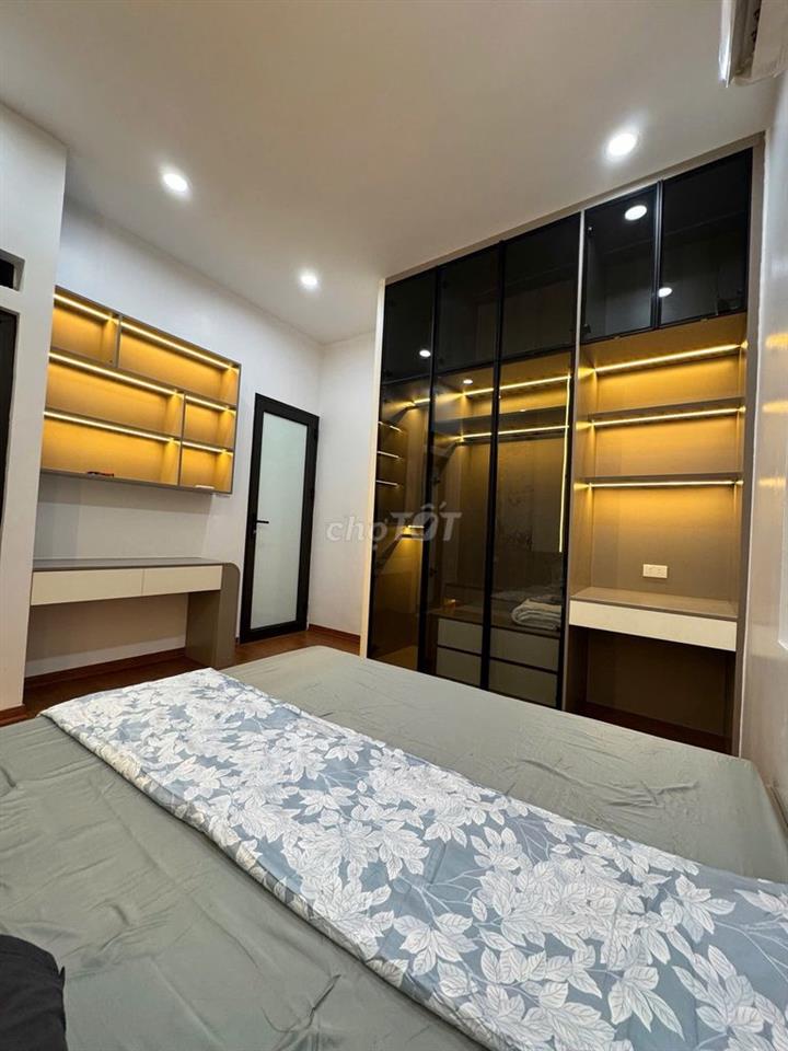  BÁN NHÀ CHỈ HƠN 5 TỶ PHÂN LÔ ĐỐNG ĐA, NGÕ RỘNG, HÀNG XÓM THÂN THIỆN