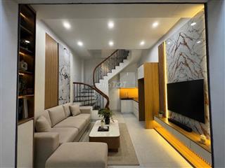  BÁN NHÀ CHỈ HƠN 5 TỶ PHÂN LÔ ĐỐNG ĐA, NGÕ RỘNG, HÀNG XÓM THÂN THIỆN