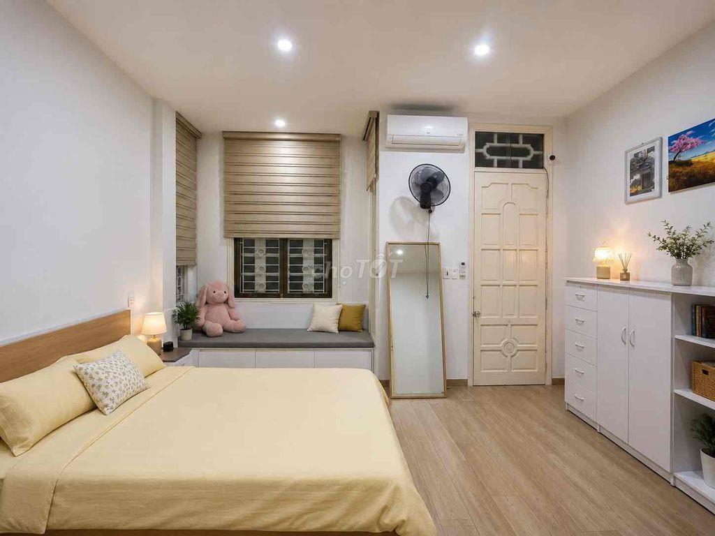 HIẾM! Nhà Hai Bà Trưng 35m² x 4T - 10m Ra Ô Tô - Nhà Dân Xây Chắc