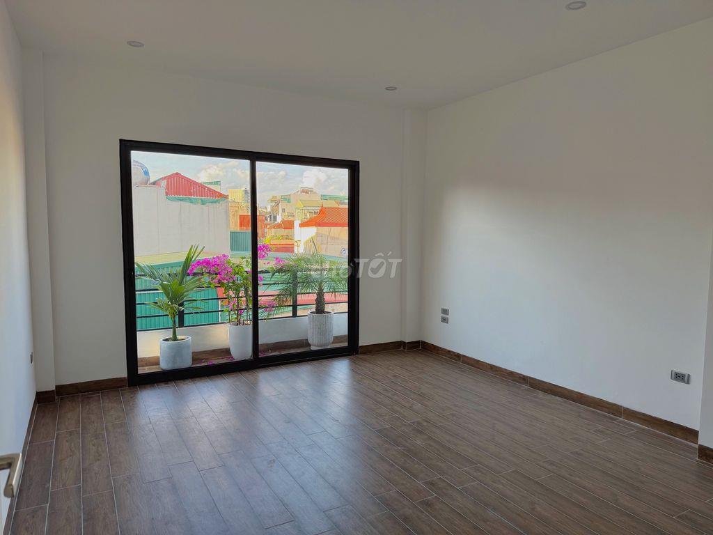 NHÀ MỚI 5 TẦNG NGÕ CHỢ KHÂM THIÊN — 32M², 4PN, SỔ ĐỎ