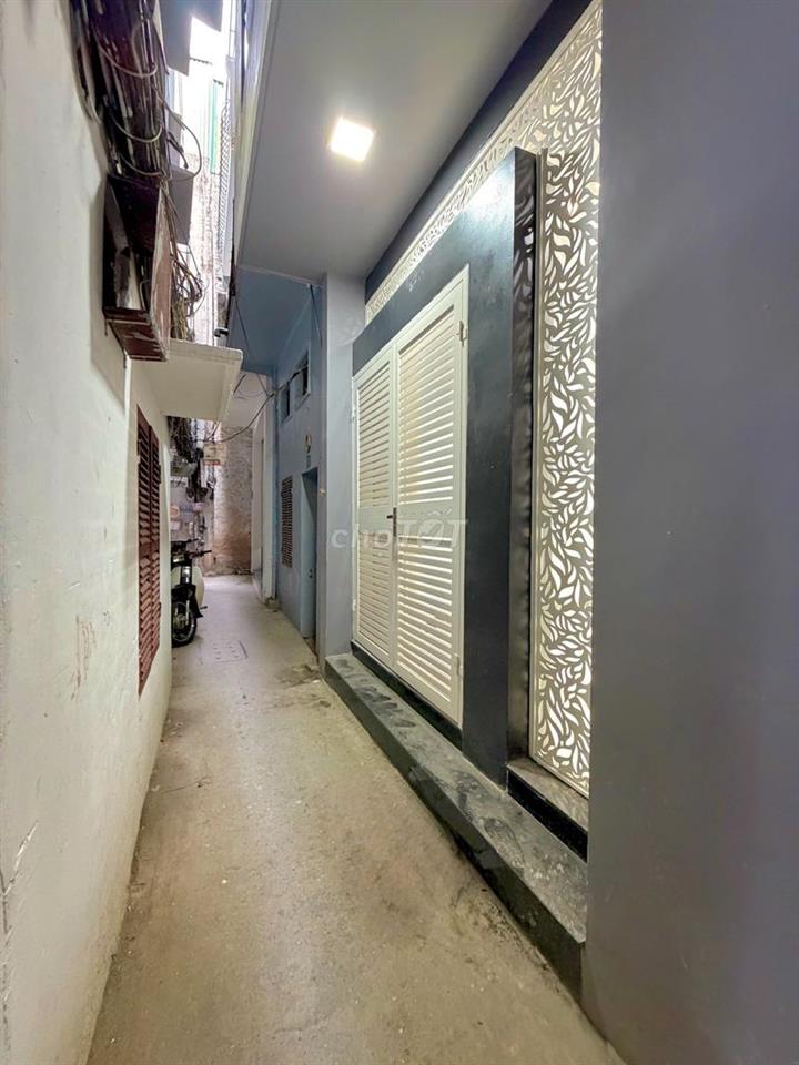 NHÀ MỚI 5 TẦNG NGÕ CHỢ KHÂM THIÊN — 32M², 4PN, SỔ ĐỎ