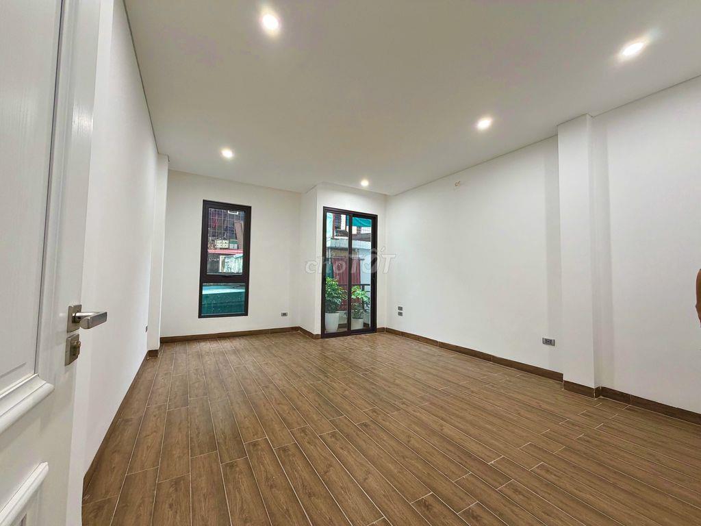 NHÀ MỚI 5 TẦNG NGÕ CHỢ KHÂM THIÊN — 32M², 4PN, SỔ ĐỎ