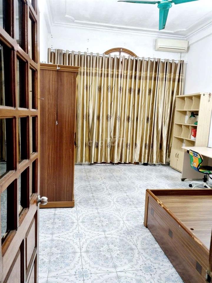 Cho thuê nhà nguyên căn 4 tầng 40m2