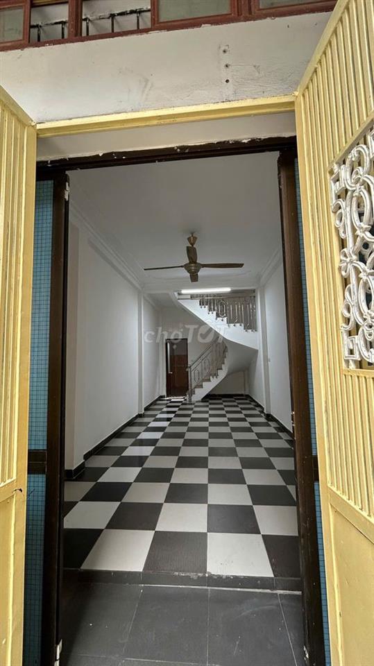 Cho thuê nhà nguyên căn - Văn Chương, Hà Nội