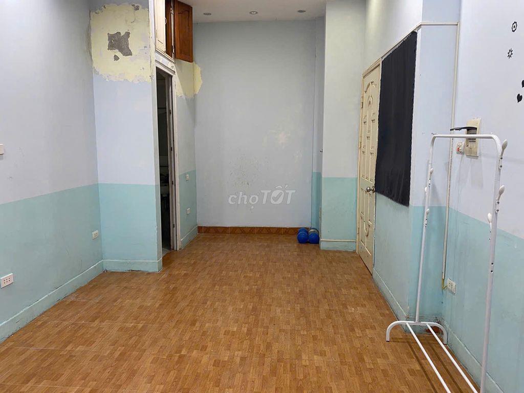 CHÍNH CHỦ CHO THUÊ NHÀ MẶT PHỐ HÀO NAM -VỊ TRÍ ĐẸP, KINH DOANH CỰC TỐT