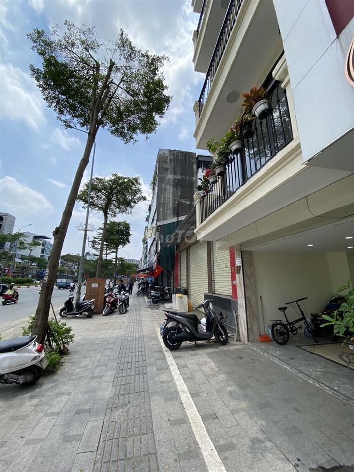Cho thuê cửa hàng mặt phố Ô Chợ Dừa