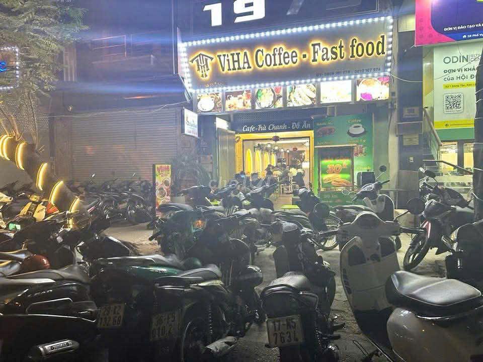 [SANG NHƯỢNG] QUÁN CAFE - FASTFOOD "VIHA COFFEE" MẶT PHỐ VỌNG