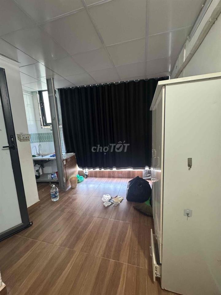 phòng 18m có tủ đồ