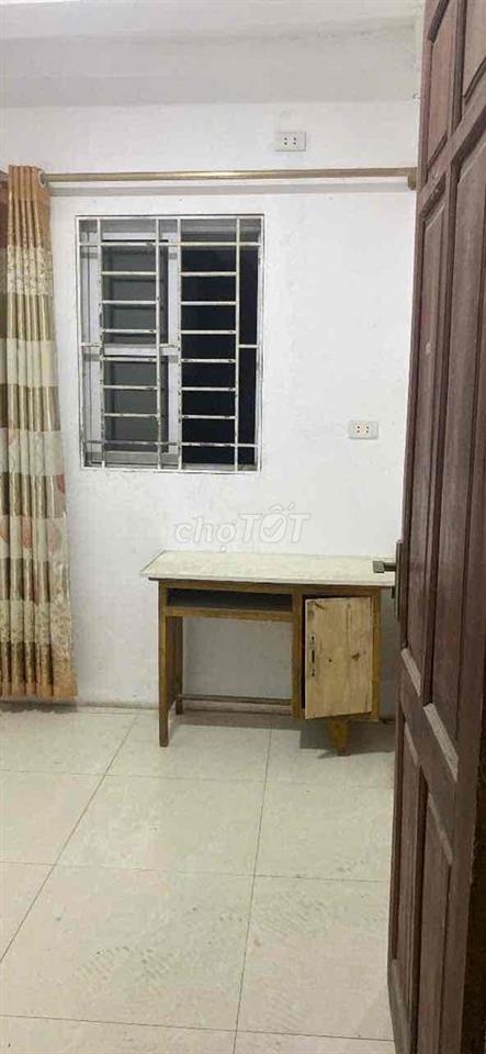Phòng cho thuê sạch, an ninh tốt, đủ điều hòa, nóng lạnh