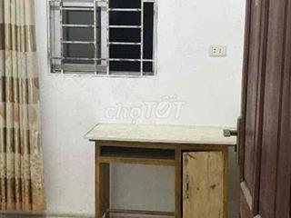 Phòng cho thuê sạch, an ninh tốt, đủ điều hòa, nóng lạnh