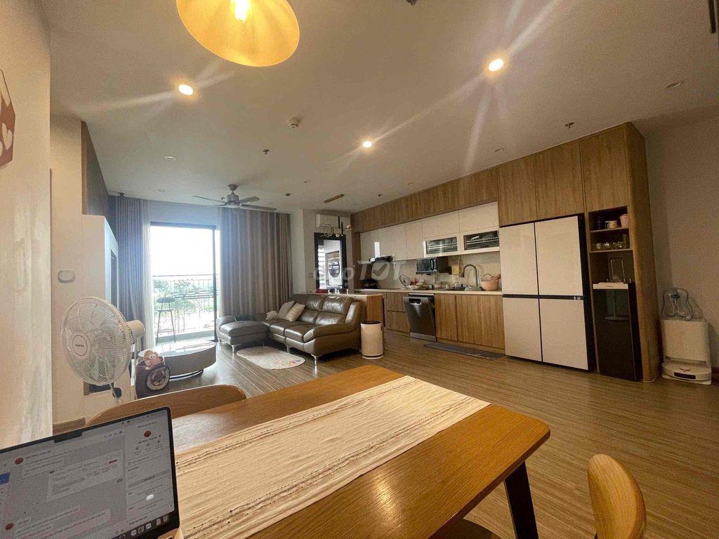 Cần bán căn hộ 3 ngủ rộng, view thoáng