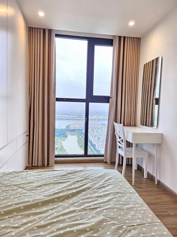 CHUNG CƯ  65m2, 2 Ngủ, 2VS VINHOME OCEAN PARK 1, Giá  3.95 tỉ full đồ