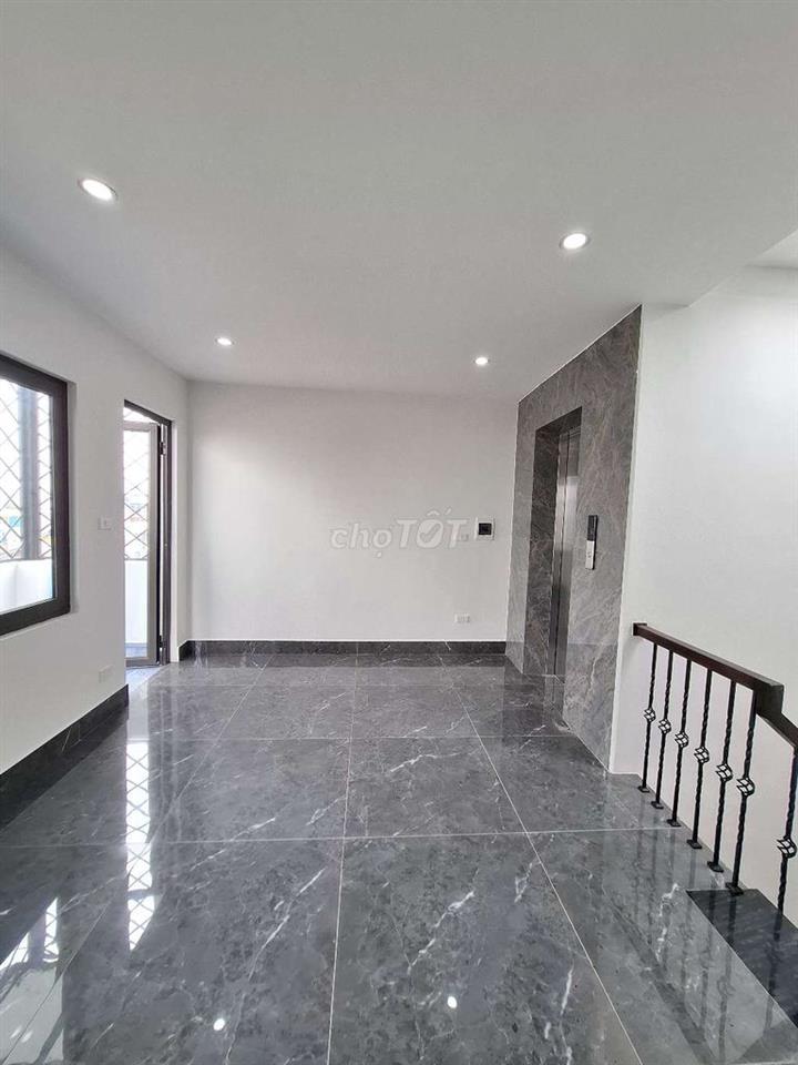 🏡6 TẦNG THANG MÁY – Ô TÔ ĐỖ CỬA – CẠNH THPT THẠCH BÀN – GIÁ 7,x TỶ