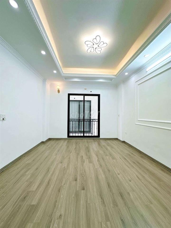 🏡 BÁN GẤP NHÀ 4 TẦNG – 3 NGỦ CỰ KHỐI, LONG BIÊN – GIÁ CHỈ 5.7x TỶ 🔥
