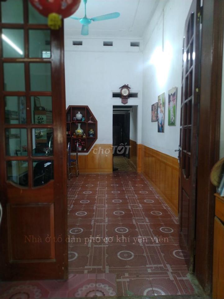 Bán nhà mặt chợ Tổ dân phố Cơ khí Yên Viên, Phù Đổng, 60m² giá 10,6 tỷ