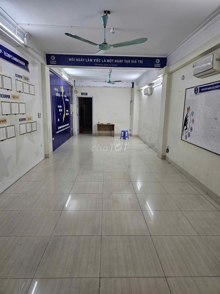 CHO THUÊ VĂN PHÒNG GIÁ 8TR TỔNG DIỆN TÍCH 100M²