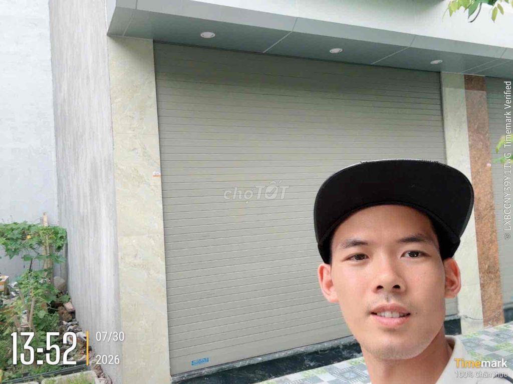 bán nhà Xuân Đỗ Long Biên 5tầng 3 ngủ 5,6 tỷ