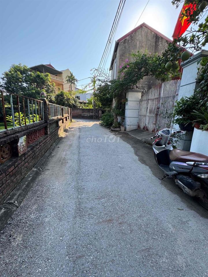 Bán nhà 5 tầng 40m2 Quận Long Biên ô tô vào nhà
