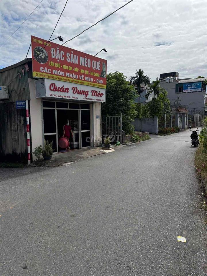 Bát khối - Đông Dư