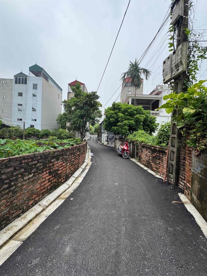 Bán đất Bát Khối -Đông Dư 90m2 8.5 tỷ
