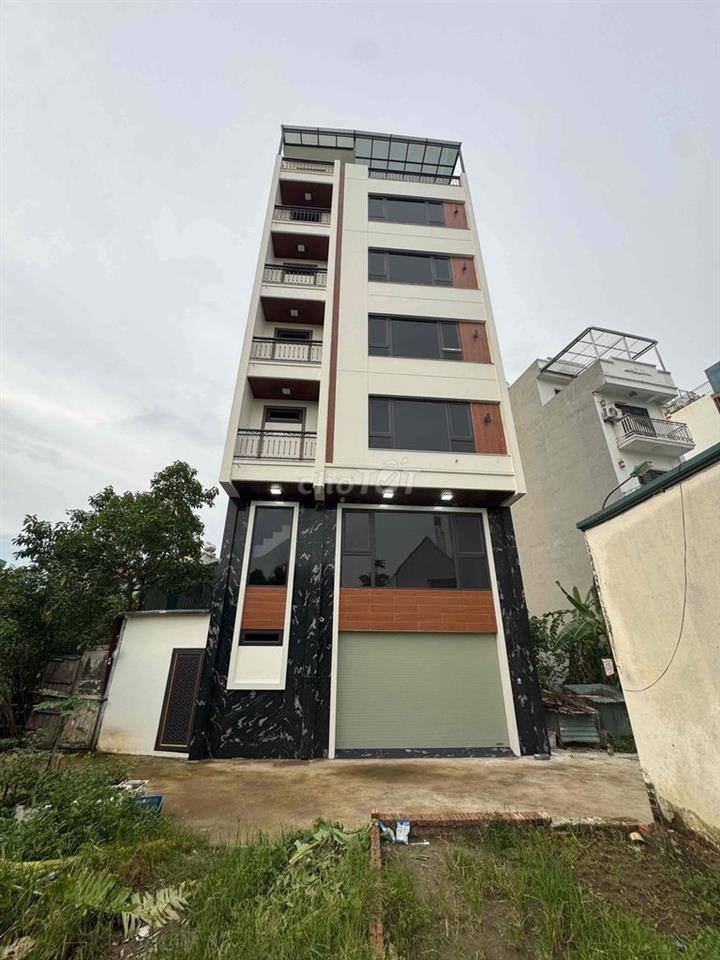 Sẵn nhà Cự Khối -Long Biên 7 tầng thang máy ô tô đỗ cửa