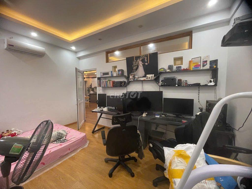 Bán căn hộ chung cư CT6 Khu đô thị Văn Khê 3 ngủ 2 wc