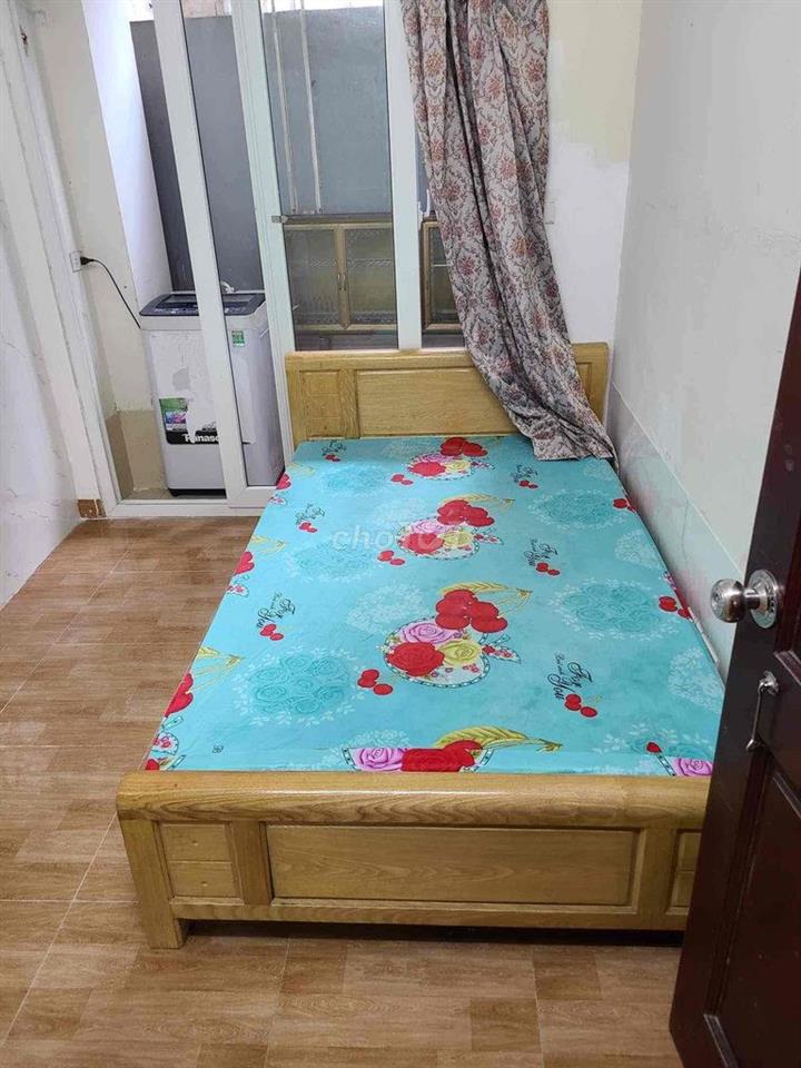 cần cho thuê căn hộ ccmn ở 29/28 khương hạ - khương đình -Thanh xuân