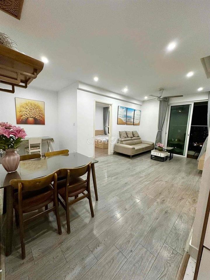 Cho thuê căn hộ 2 ngủ Seasons Avenue Mỗ Lao