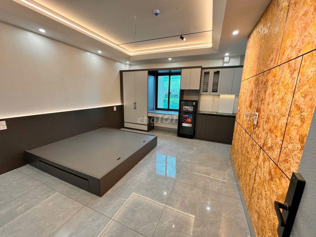 Chính chủ cho thuê phòng Full nội thất gần ĐH Đại Nam, có ban công