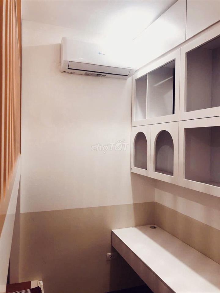 Cho thuê căn hộ 70m2 tại 102 đường Nguyễn Thanh Bình
