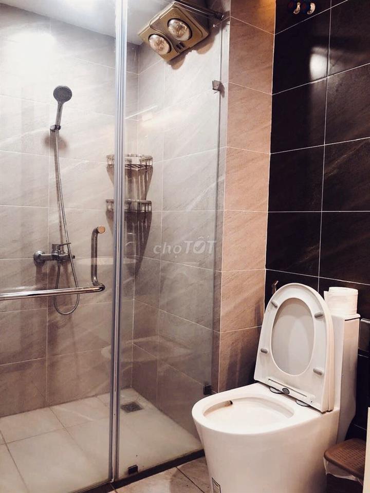 Cho thuê căn hộ 70m2 tại 102 đường Nguyễn Thanh Bình