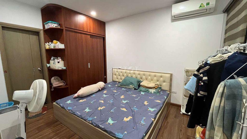 Chính chủ cho thuê Chung cư Samsora Hà Đông 