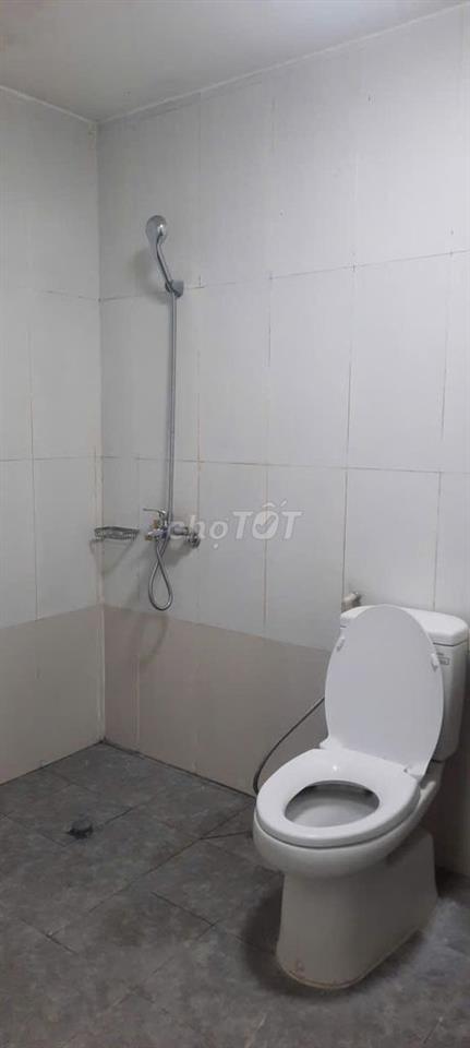 Cho thuê Căn hộ 3 phòng ngủ, đối diện Đại học Phenikaa