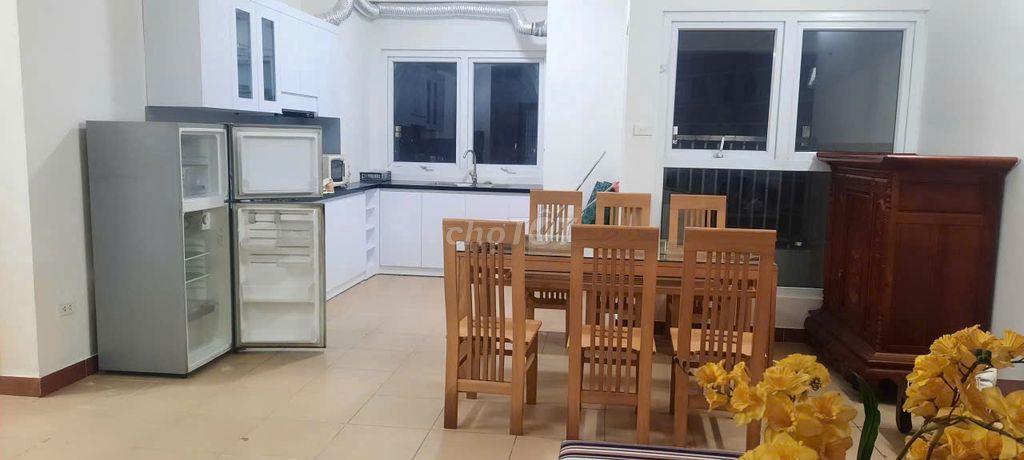 Cho thuê Căn hộ 3 phòng ngủ, đối diện Đại học Phenikaa