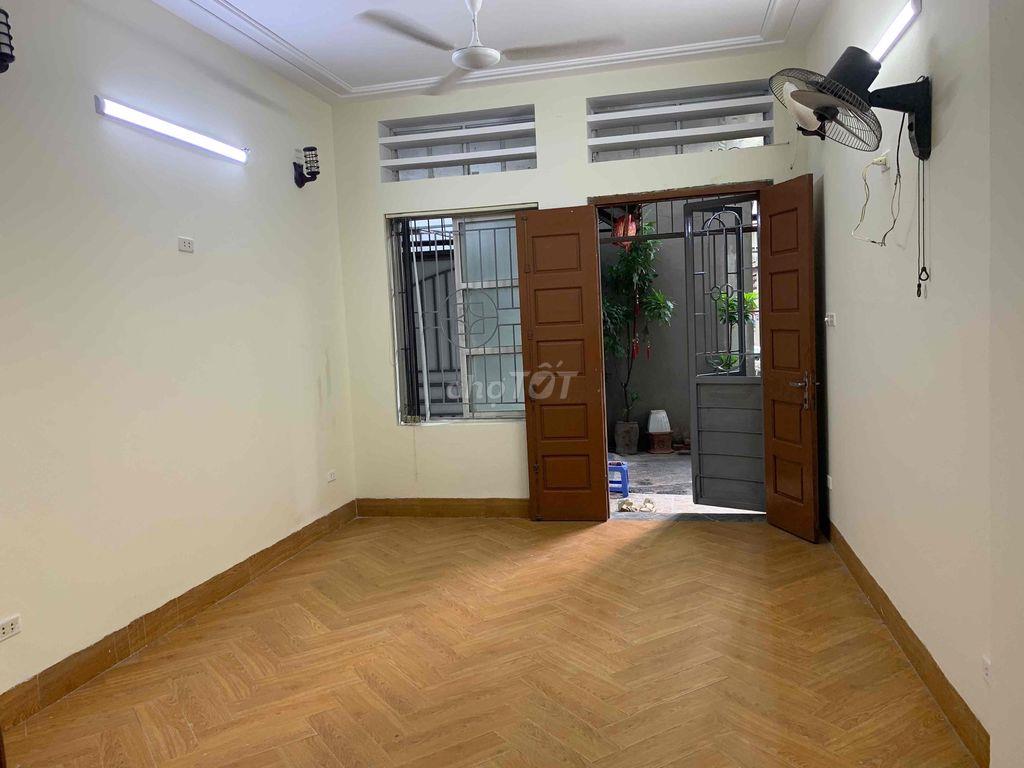 chính chủ cho thuê nhà 33mx3 tầng