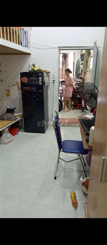 Bán nhà cấp 4,34m2 có 890tr tại dương nội Hà Đông ô tô đỗ cửa không QH