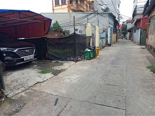 Bán nhà cấp 4,34m2 có 890tr tại dương nội Hà Đông ô tô đỗ cửa không QH