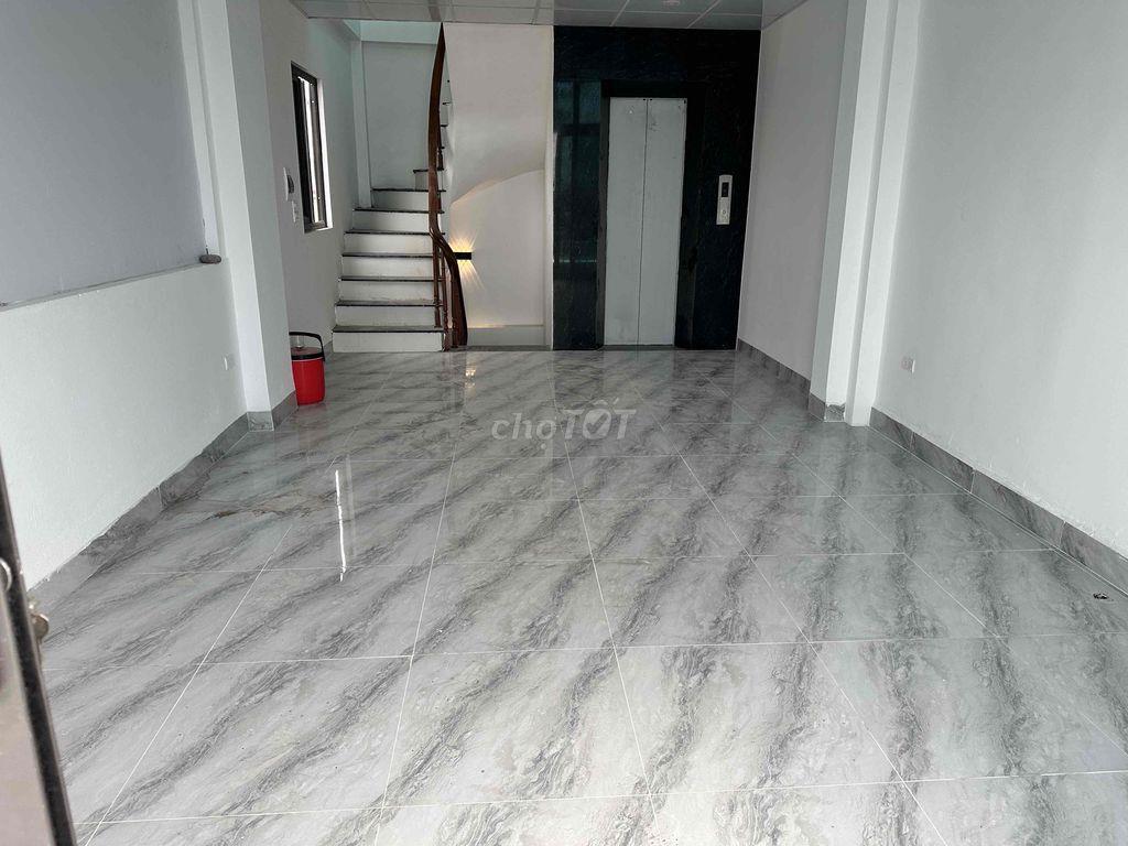 Phú Lãm Hà Đông bán nhà lô góc 5 tầng thang máy mới hoàn thiện
