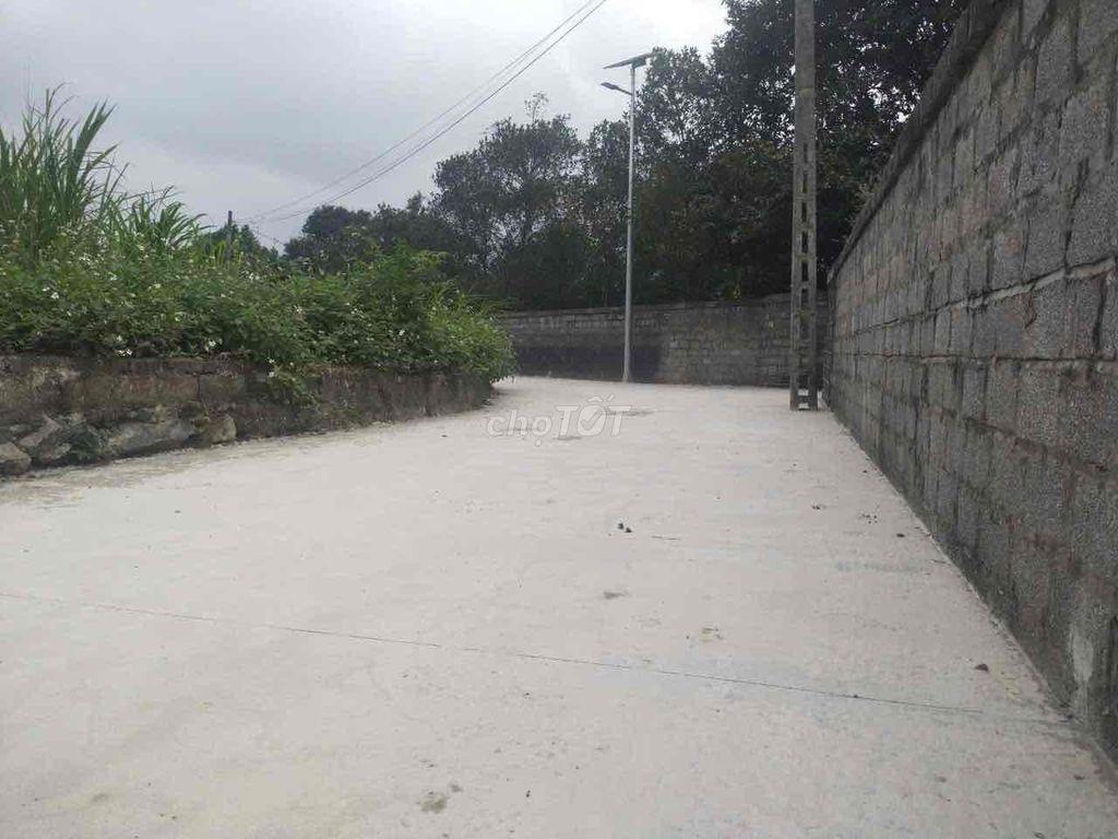 Cần bán 135m2 sát KCN Phú Sơn, Lương Sơn, Phú Thọ, nhỉnh 1 tỷ