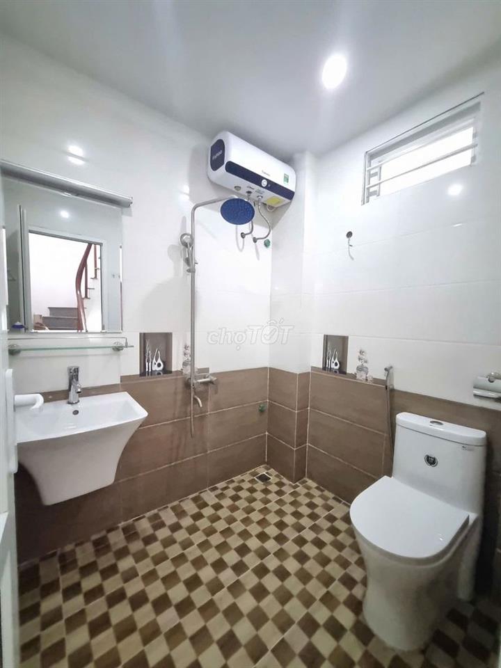 NHÀ ĐẸP THANH LIỆT – 4 PHÒNG NGỦ – NGÕ THÔNG – Ở NGAY